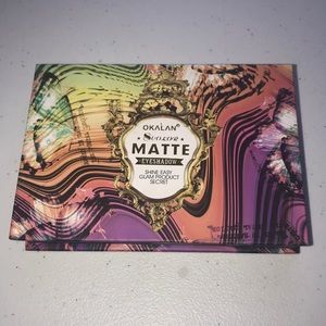 Okalan Eyeshadow Palette